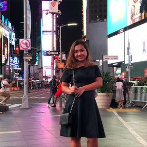 Meet your Posher, Evan louise